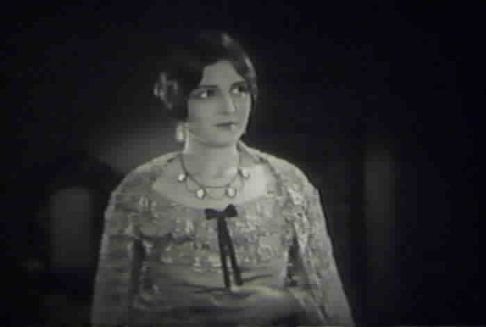 Mary Astor is Dolores de Muro
