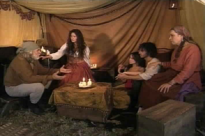The gypsies worry about what Laisha may have told Montero.