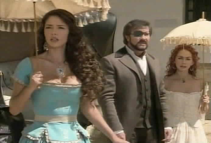 Esmeralda worries about Zorro.