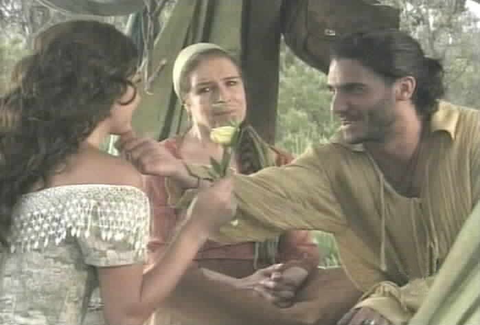 Renzo thanks Esmeralda for everything she has done.