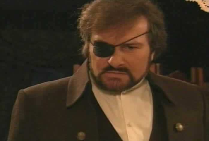 Fernando glares at Mariangel and Diego.