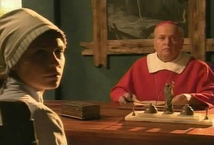 The Cardinal and Maria Pia listen to Fernando's messenger.