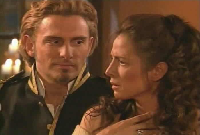 Montero suggests that Almudena helped rescue Sara Kali.