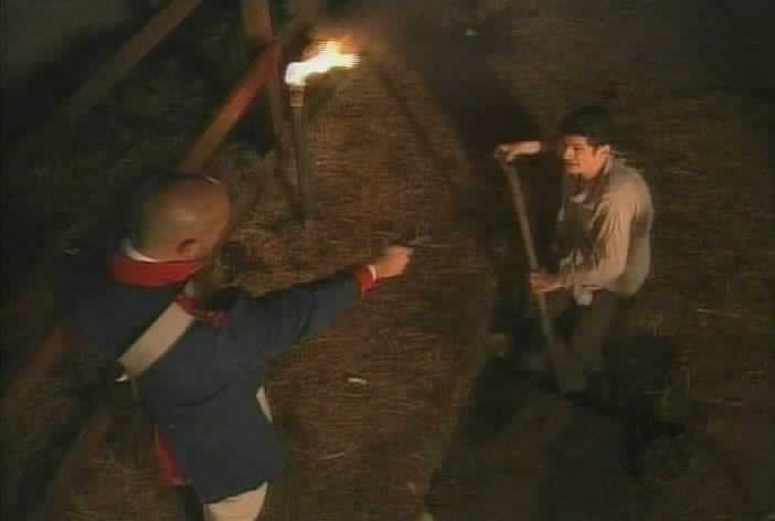 Agapito digs up Sara Kali's grave.