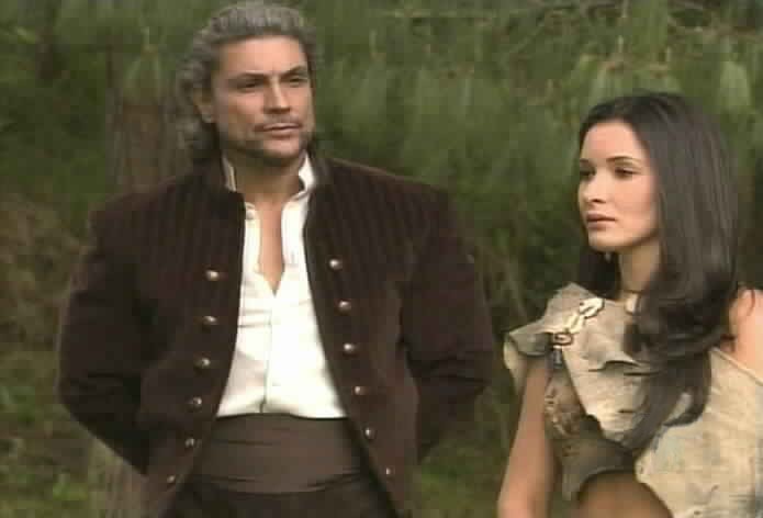 Alejandro tells Yumalay that he knows she would not hurt Almudena.
