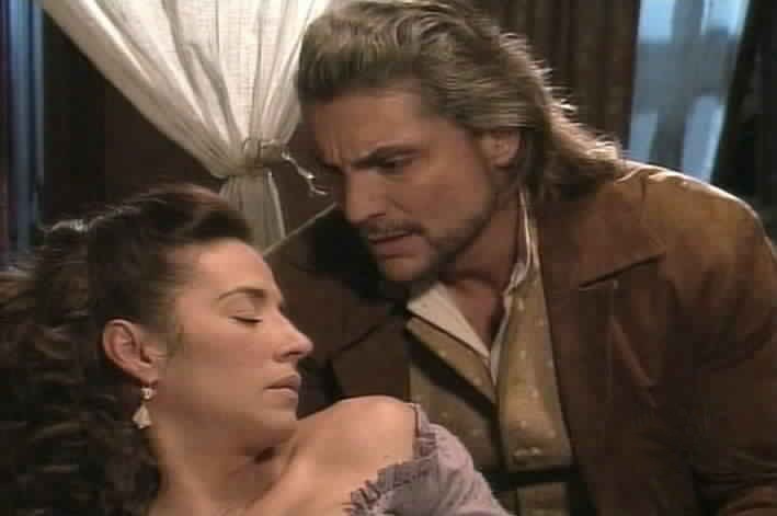 Alejandro discovers that Almudena has fallen deathly ill.