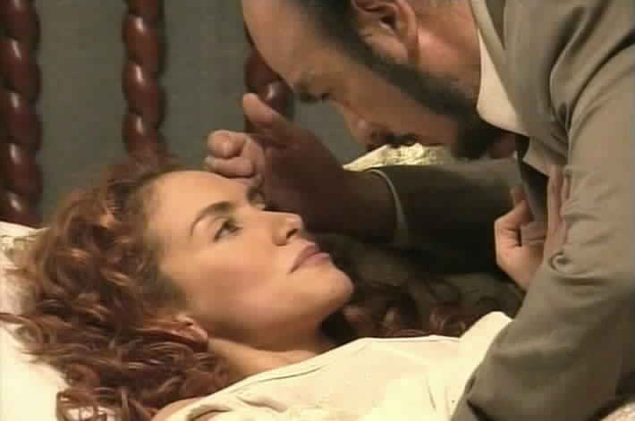Olmos tells Mariangel that he can wait no longer.